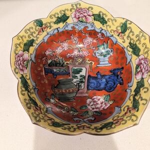 Vintage Chinoiserie lotus bowl